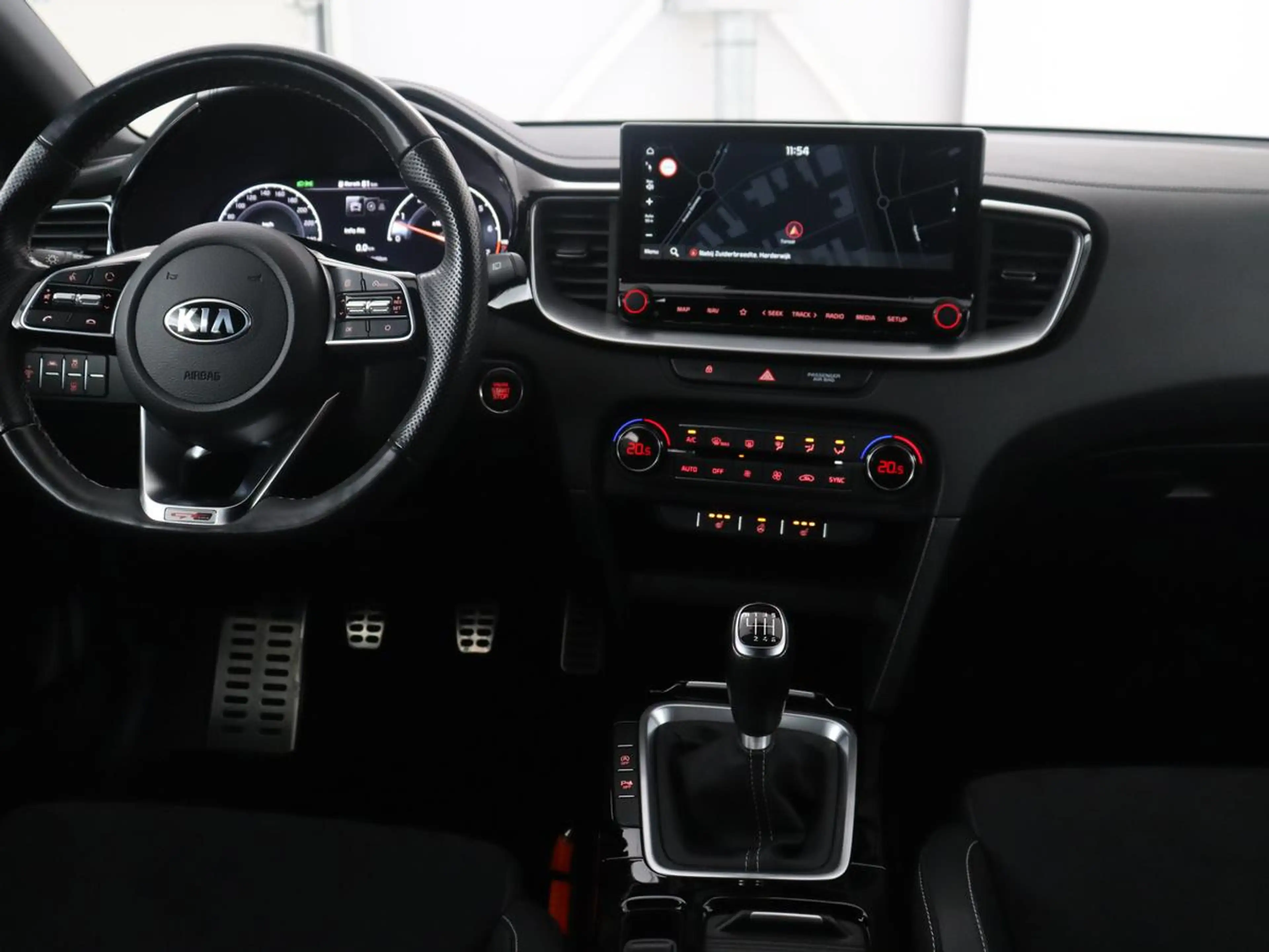 Kia ProCeed / pro_cee'd 1.4 T-GDI GT-Line | Leder/alcantara | Stuur/stoel — photo 4