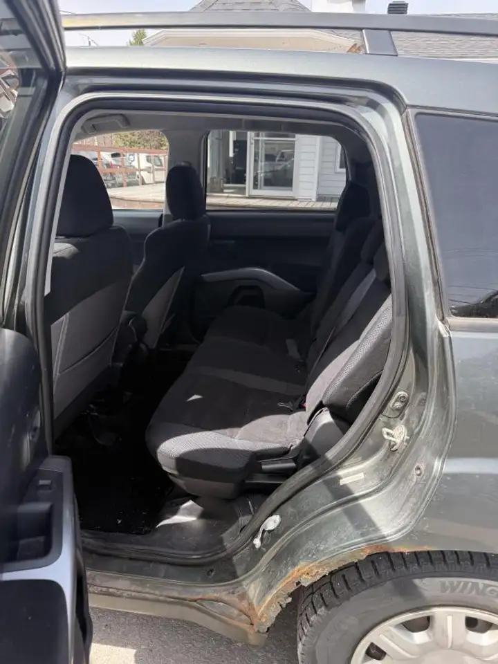 Mitsubishi Outlander снимка Mitsubishi Outlander