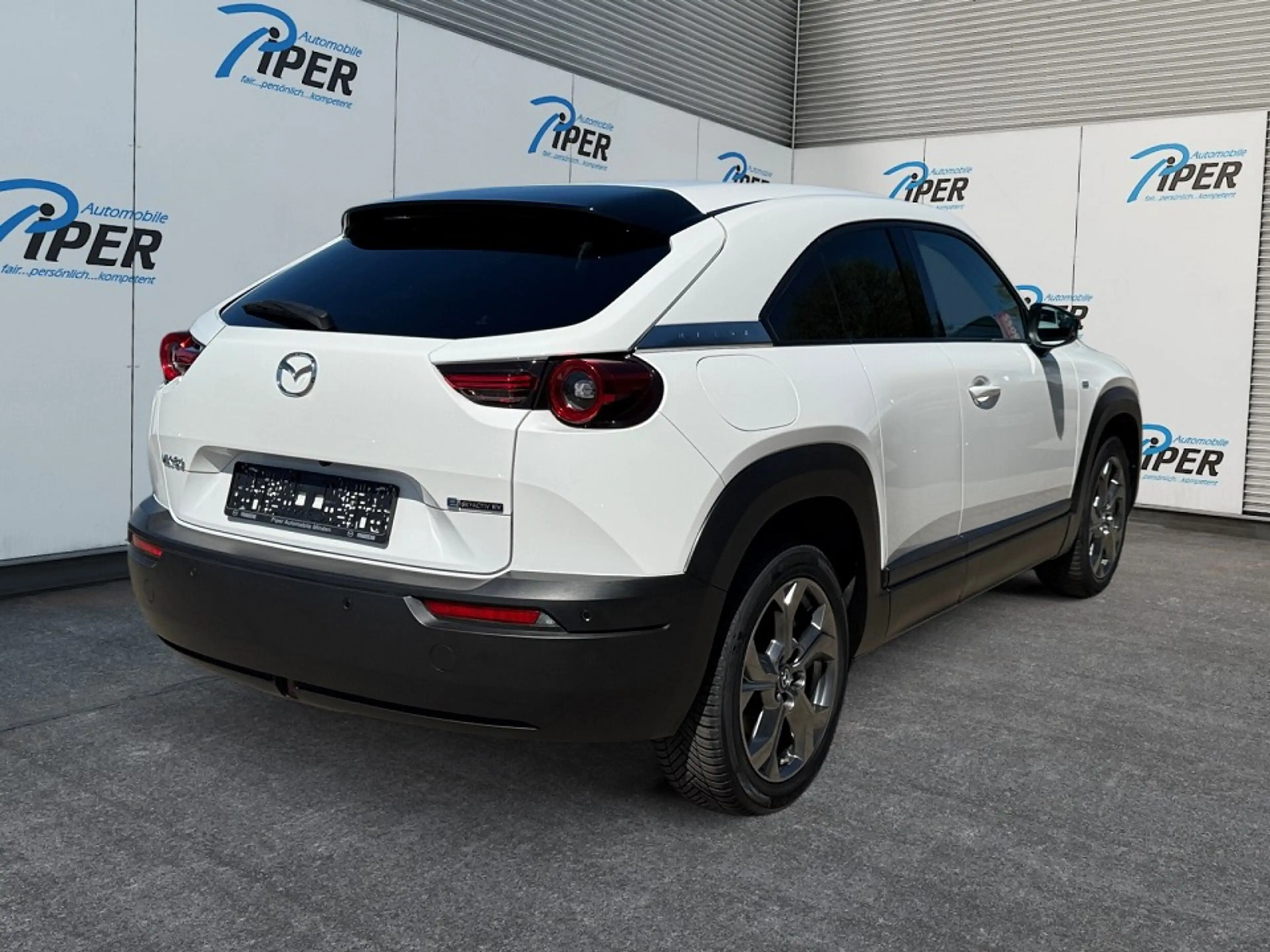 Mazda MX-30 35,5 kWh e-SKYACTIV EV 145 PS 2022 L e-SKYACTIV EV — photo 5