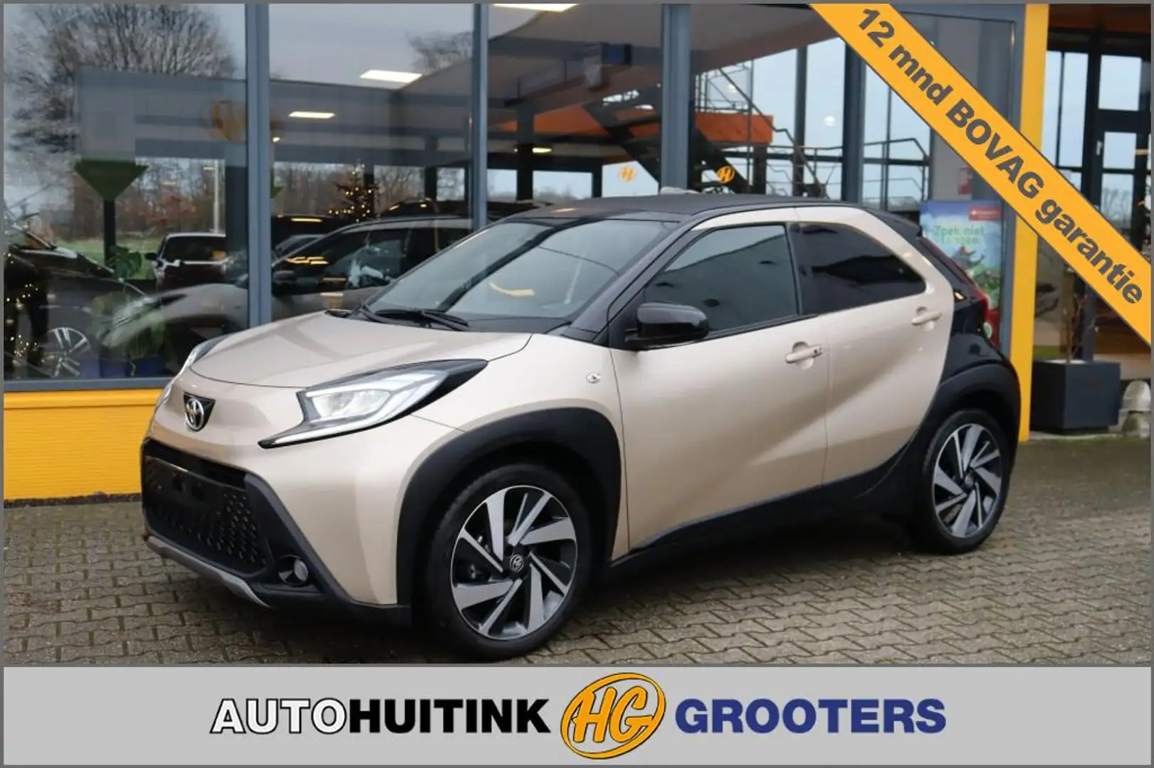 Toyota Aygo X 1.0 VVT-I MT Cabrio Premium - Navi - camera - stoe Marrón - 1