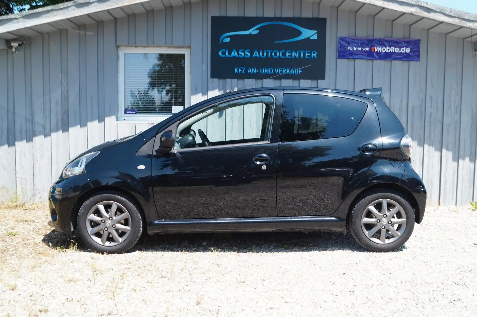 Toyota Aygo AYGO Connect|KLIMA|TÜV 03/27| Schwarz - 2