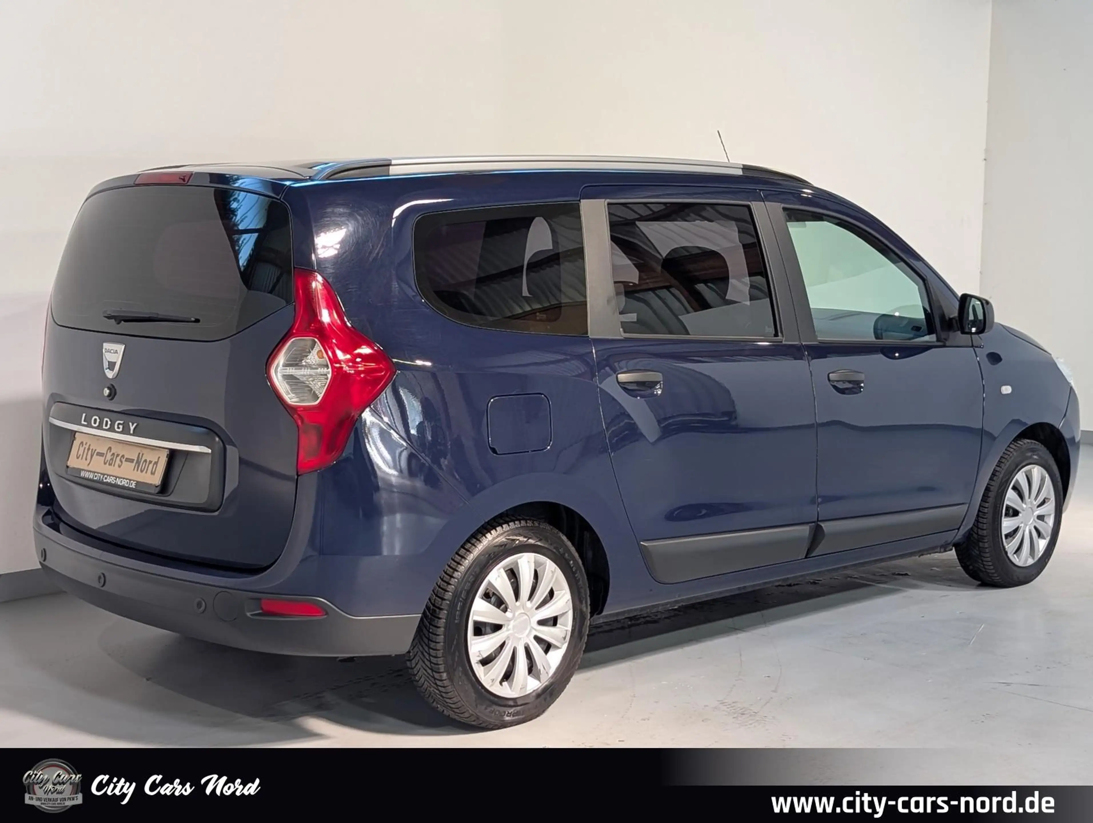 Dacia Lodgy Comfort SZH+KAMERA+TEMPOMAT+BLUETOOTH — photo 4