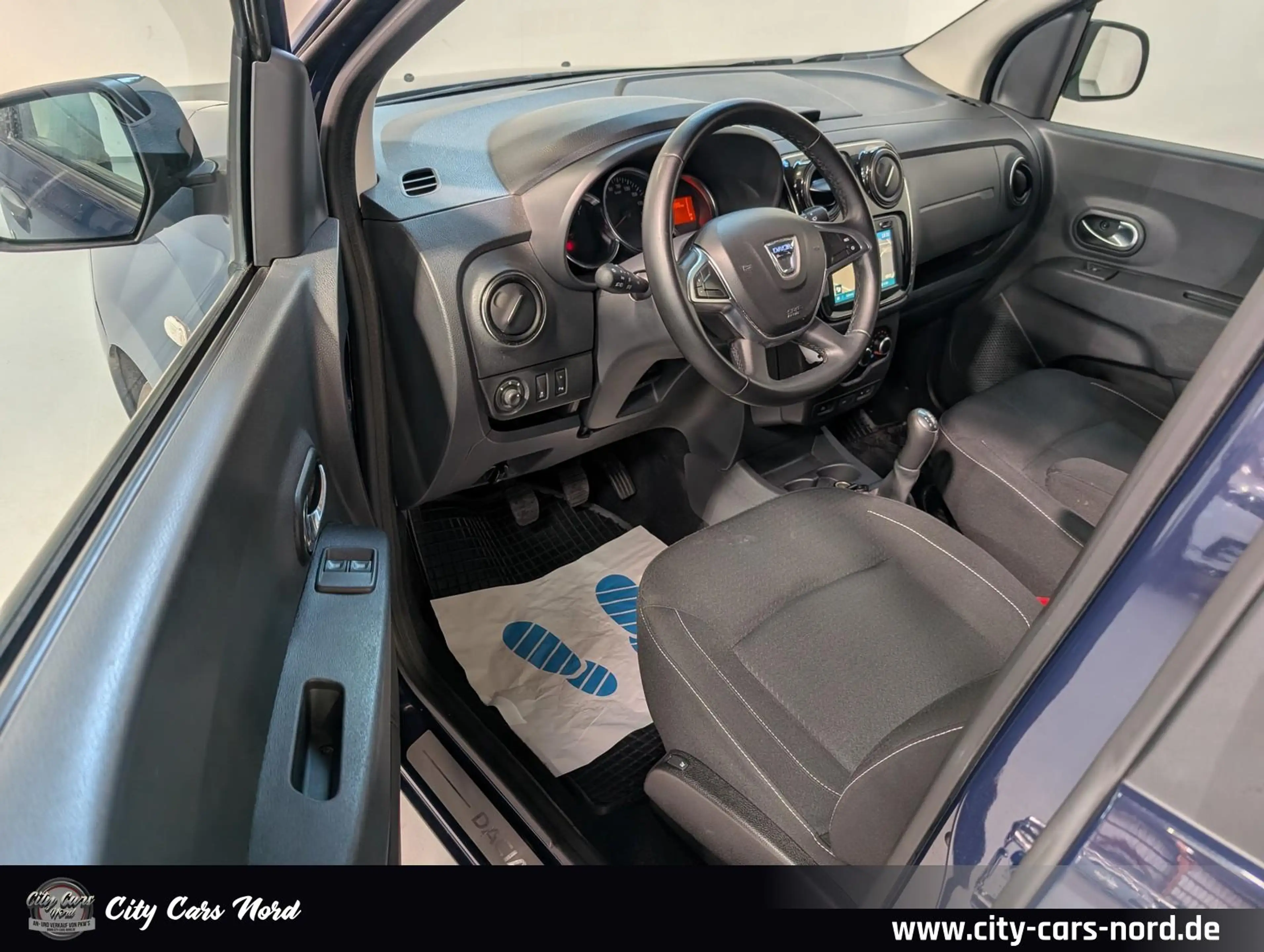 Dacia Lodgy Comfort SZH+KAMERA+TEMPOMAT+BLUETOOTH — photo 10