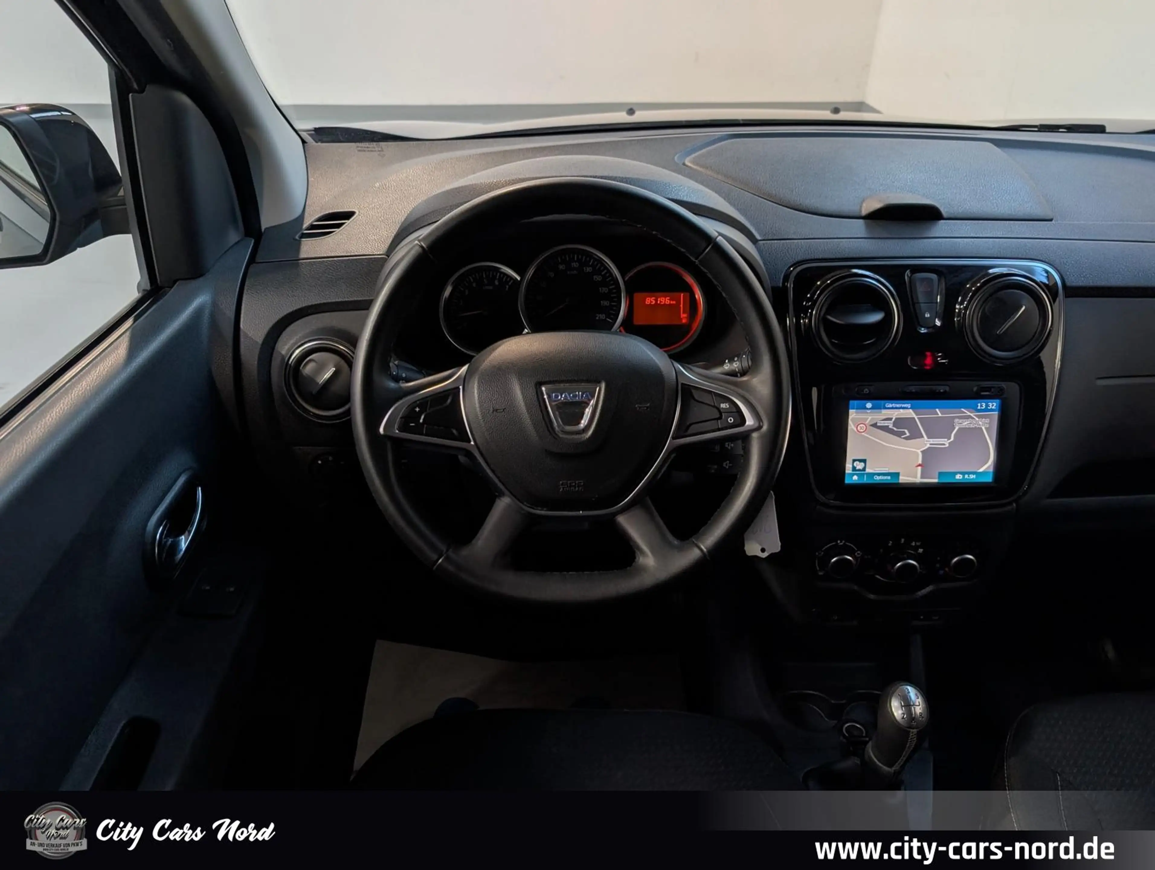Dacia Lodgy Comfort SZH+KAMERA+TEMPOMAT+BLUETOOTH — photo 13