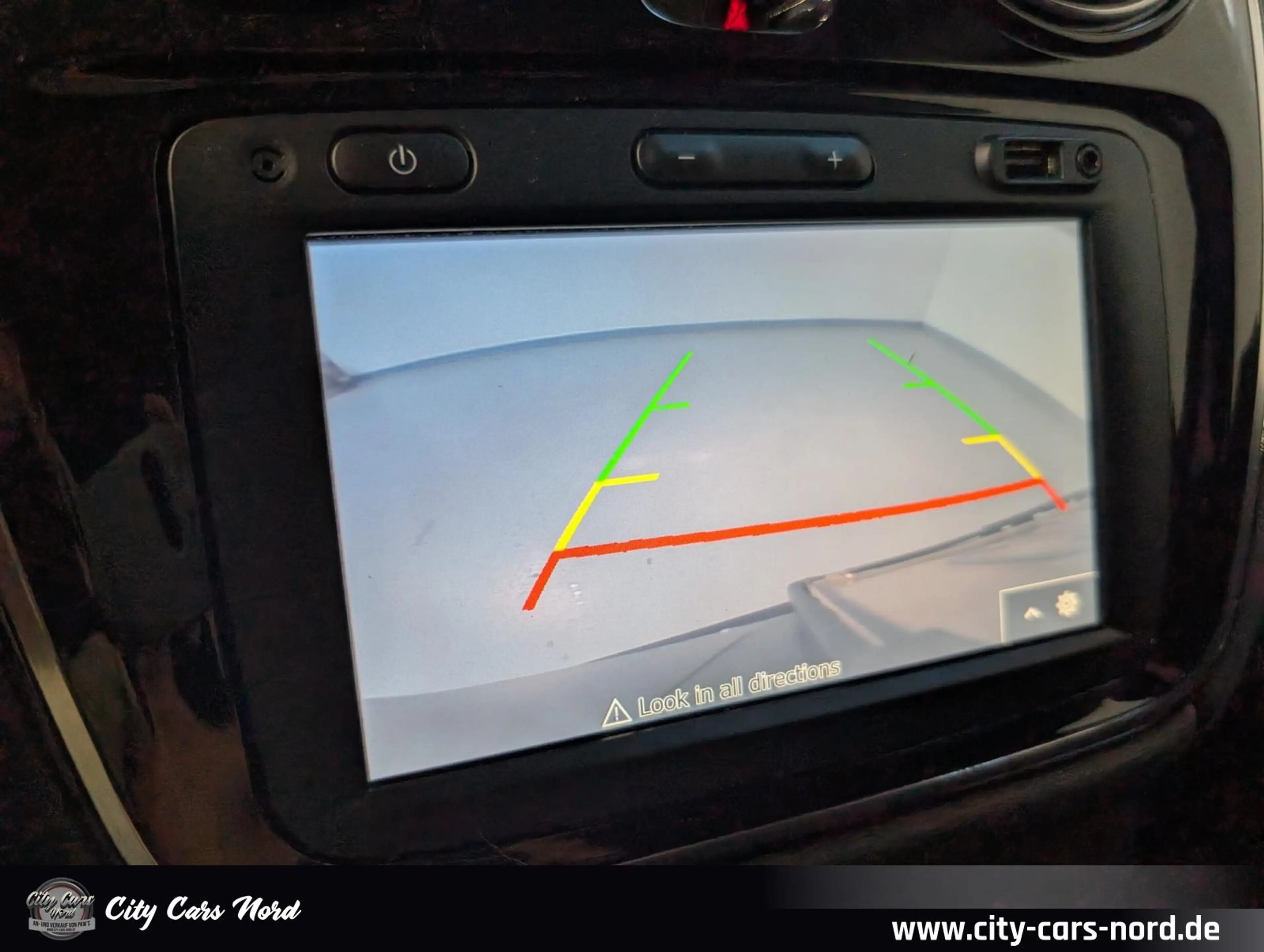 Dacia Lodgy Comfort SZH+KAMERA+TEMPOMAT+BLUETOOTH — photo 15