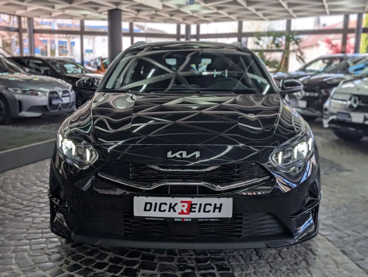 Kia Ceed 1.5 Spirit ACC JBL KAM 7J Gar., миниатюра 2