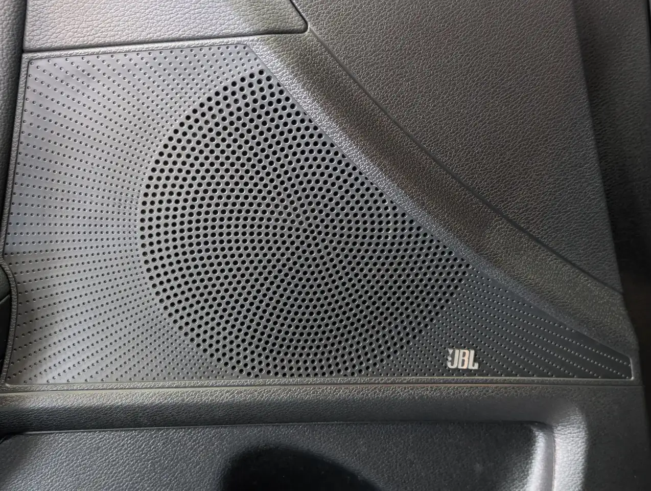 Kia Ceed 1.5 Spirit ACC JBL KAM 7J Gar., миниатюра 15