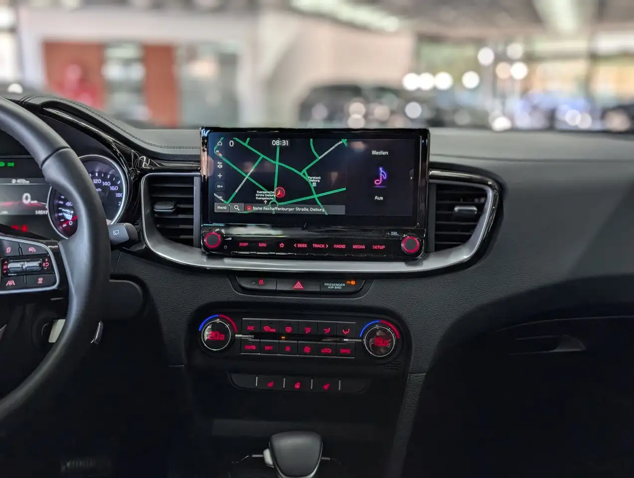 Kia Ceed 1.5 Spirit ACC JBL KAM 7J Gar., миниатюра 24