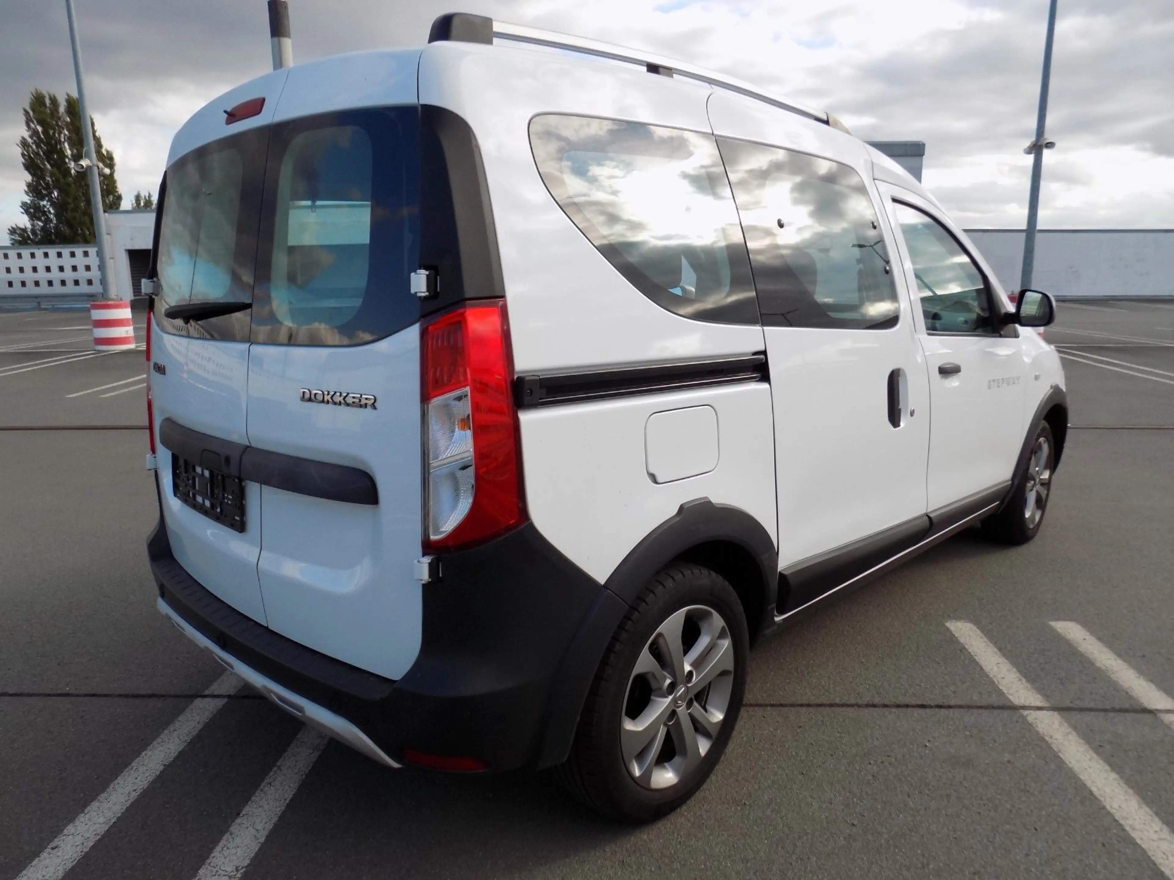 Dacia Dokker 1,2 TCe 115 Stepway — photo 10