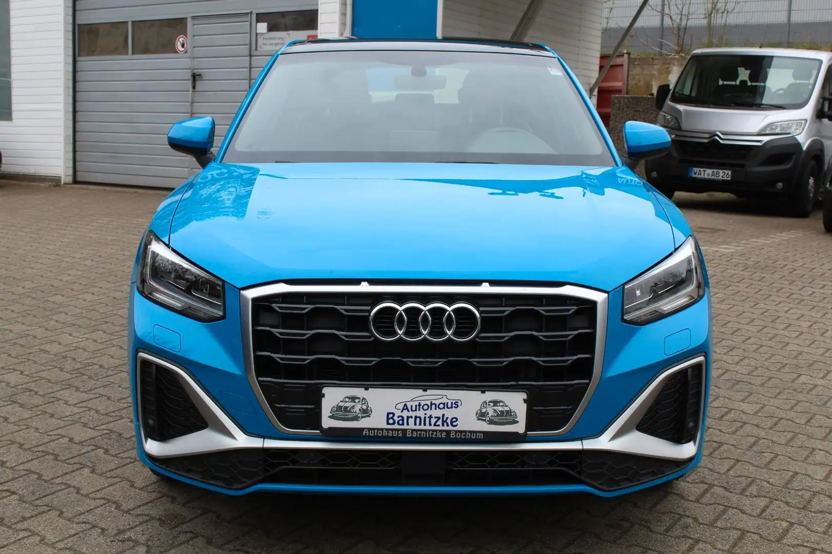 Audi Q2 30 TDI S line * Pano * LED * Ambiente * PDC Azul - 2