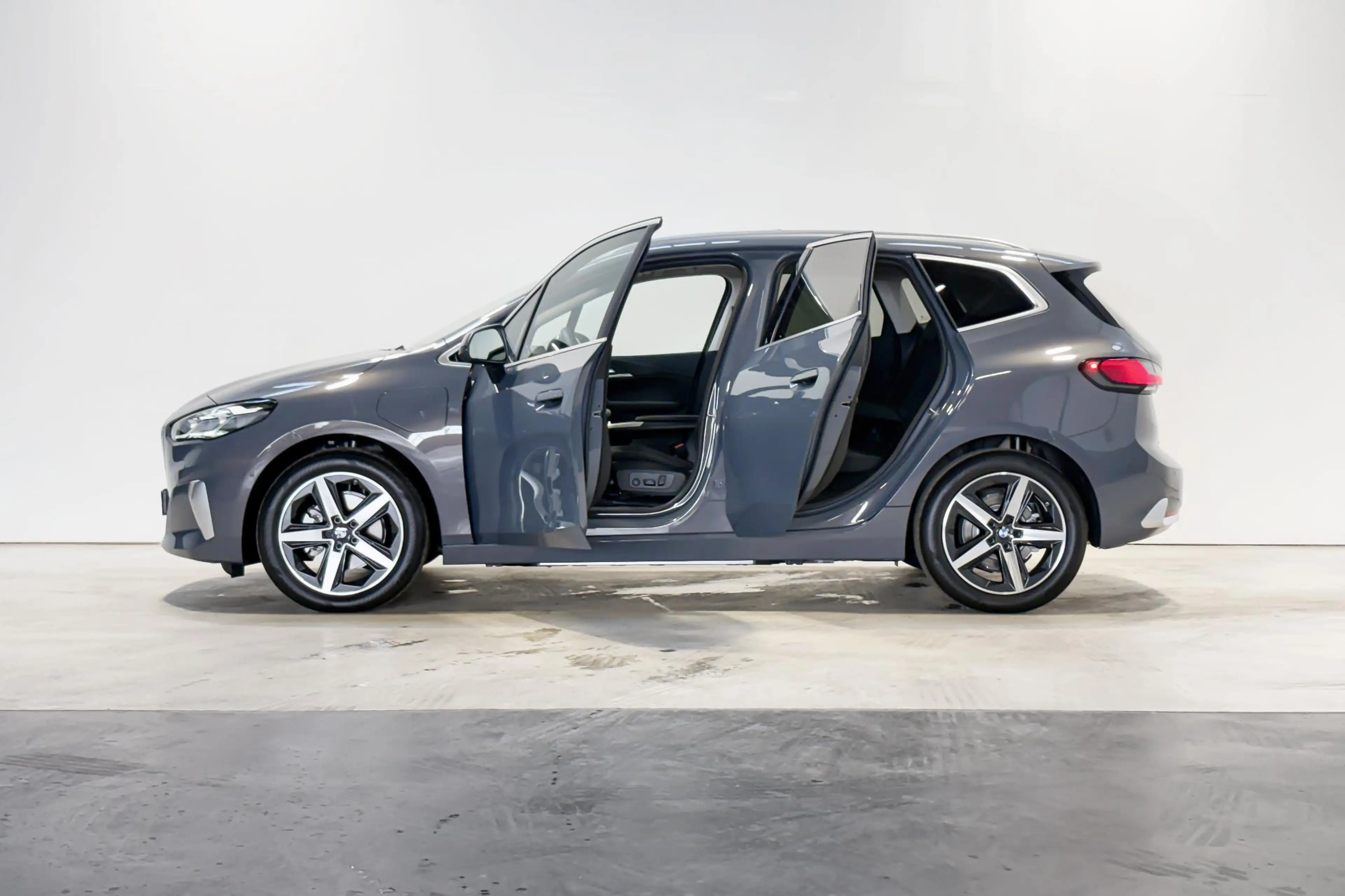 BMW 225 2 Serie Active Tourer 225e xDrive | Luxury Line | — photo 4