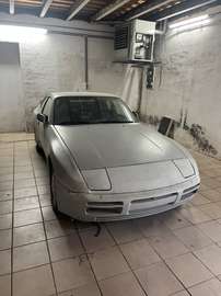 Porsche 944 S2