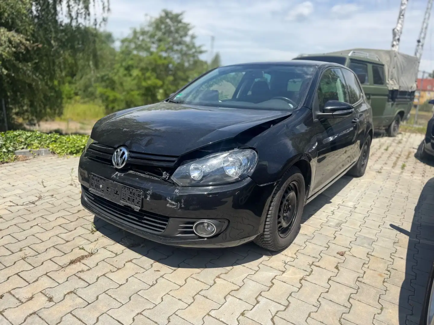 Volkswagen Golf VI 1.6 - Frontschaden - Fahrzeug Fahrbereit Zwart - 2