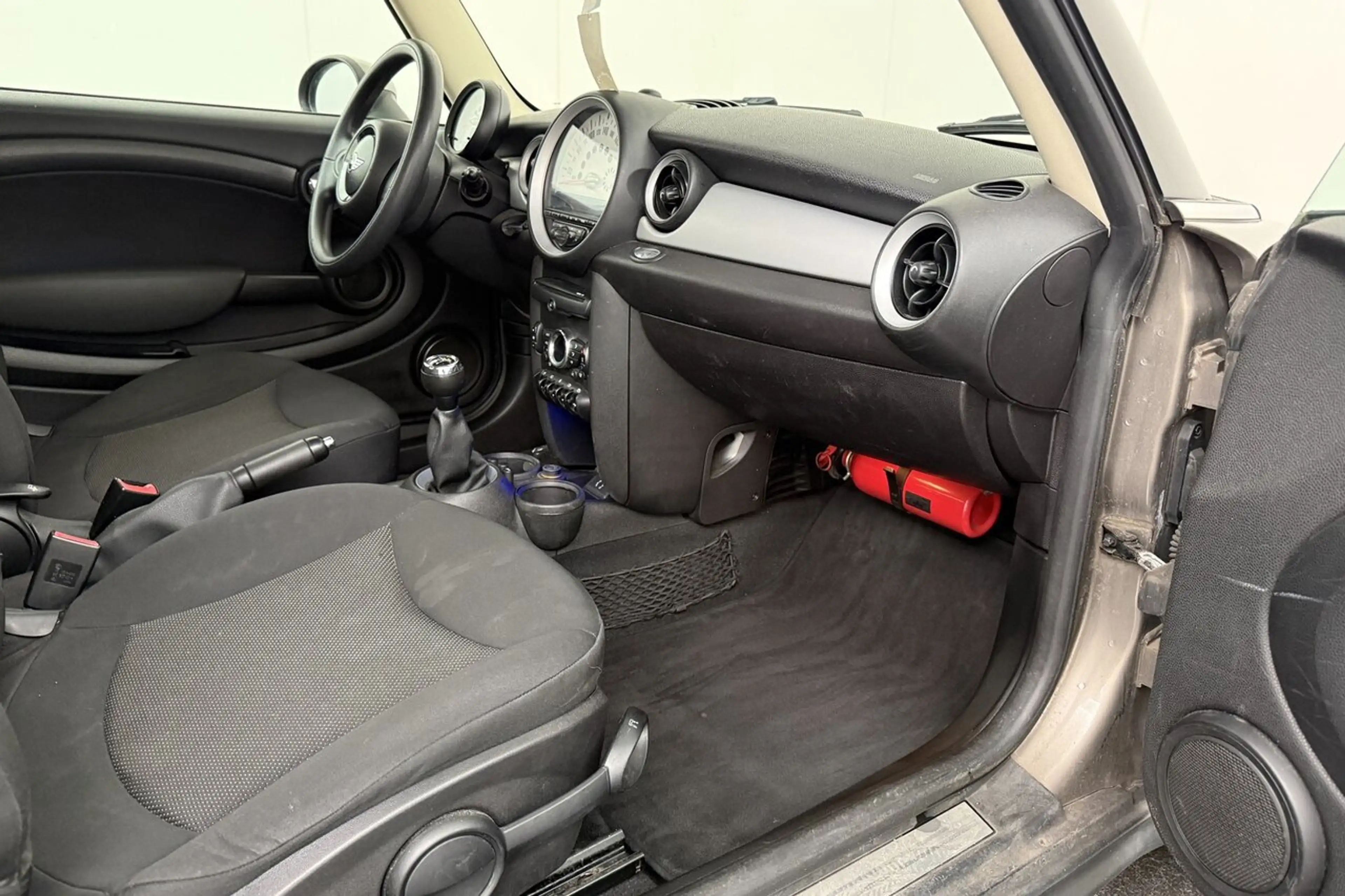 MINI One ONE — photo 13