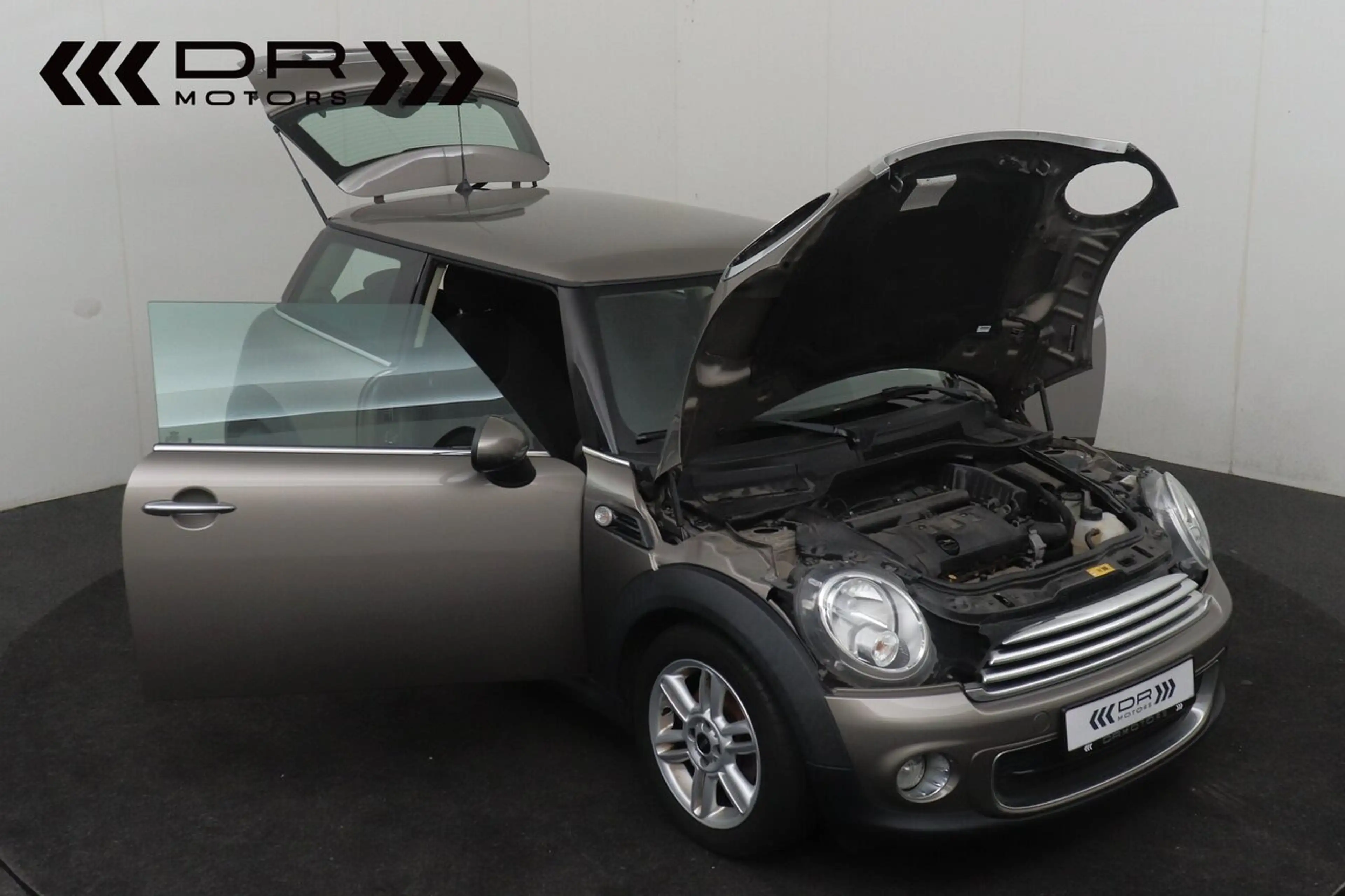 MINI One ONE — photo 6
