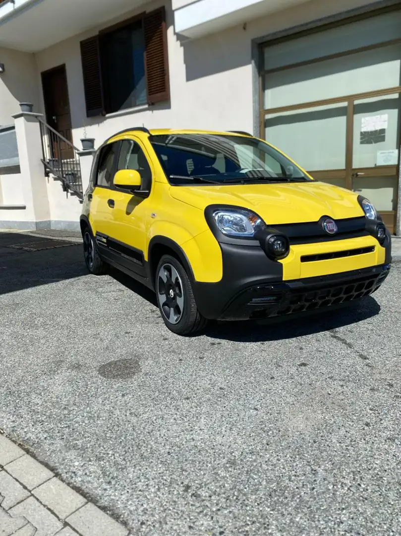 Fiat Panda 1.0 FireFly S&S Hybrid Pandina Giallo - 2