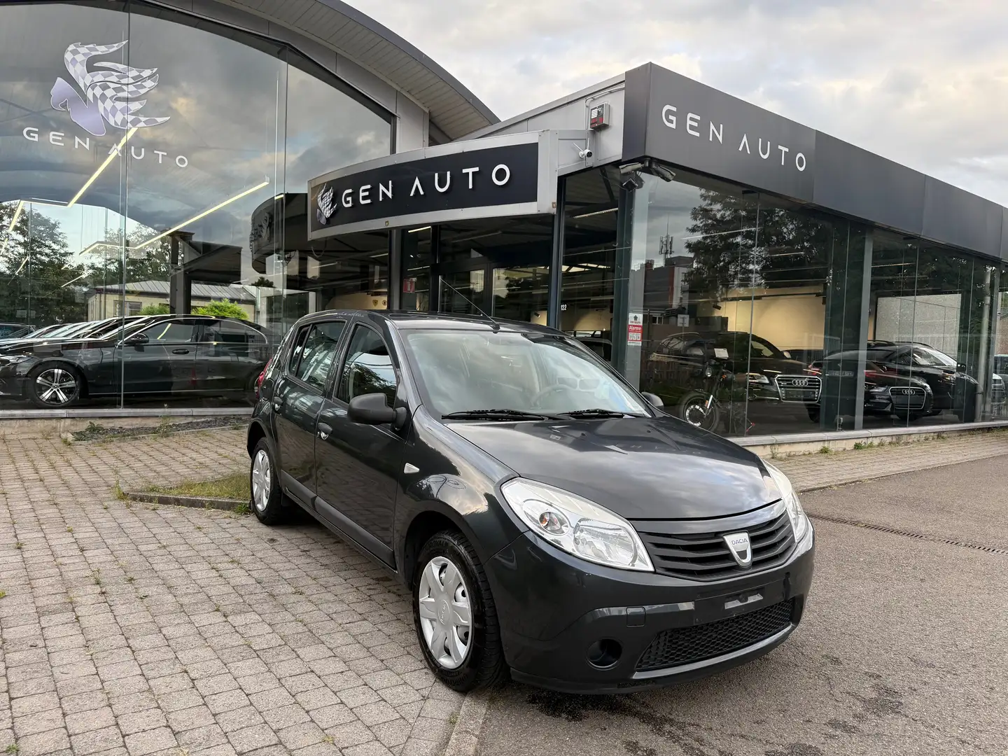 Dacia Sandero 1.5 dCi Ambiance FAP Airco Euro 5 Noir - 1