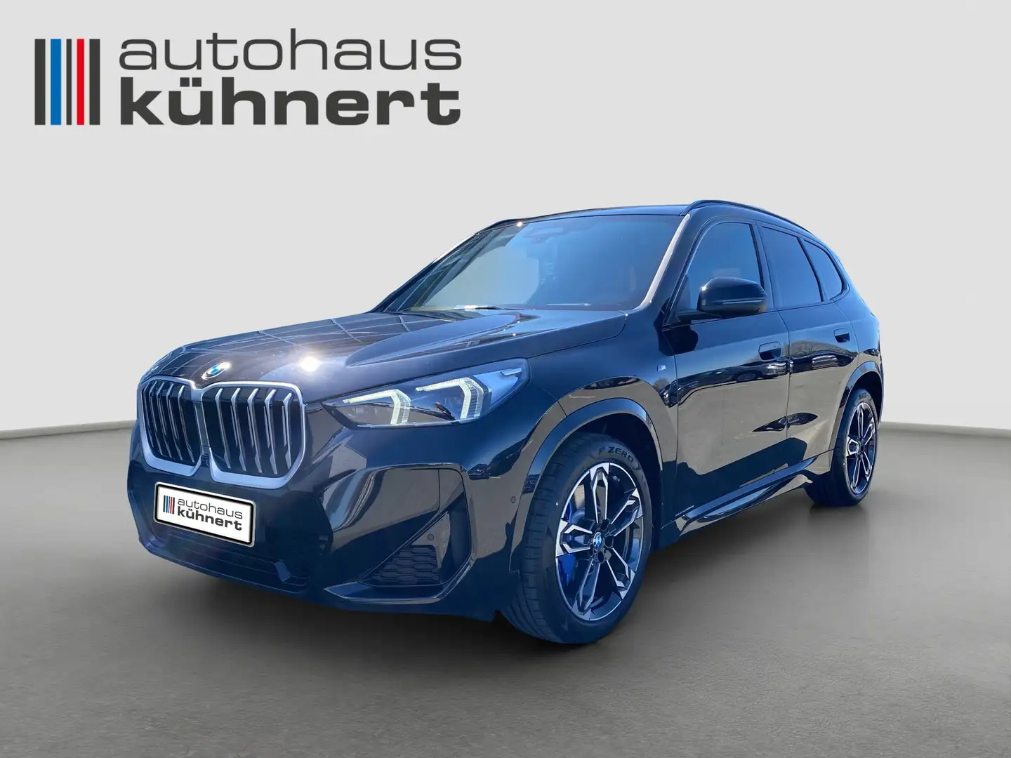 BMW X1 xDrive20d ///M-Sport SpurAs LED UPE 57.170 EUR Zwart - 1