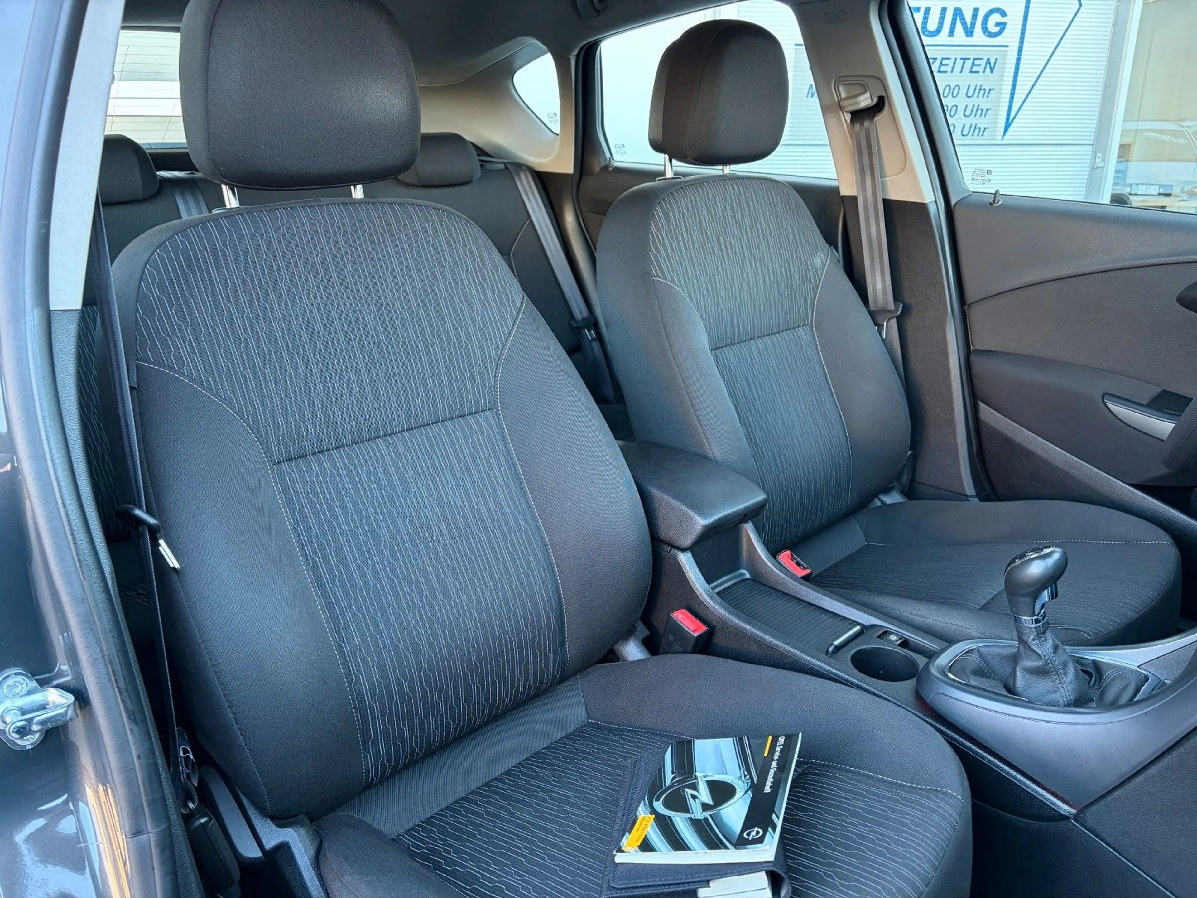 Opel Astra 1.4 T ecoFLEX 1HD SCHECKH 8FACH KLIMAA PDC — photo 5