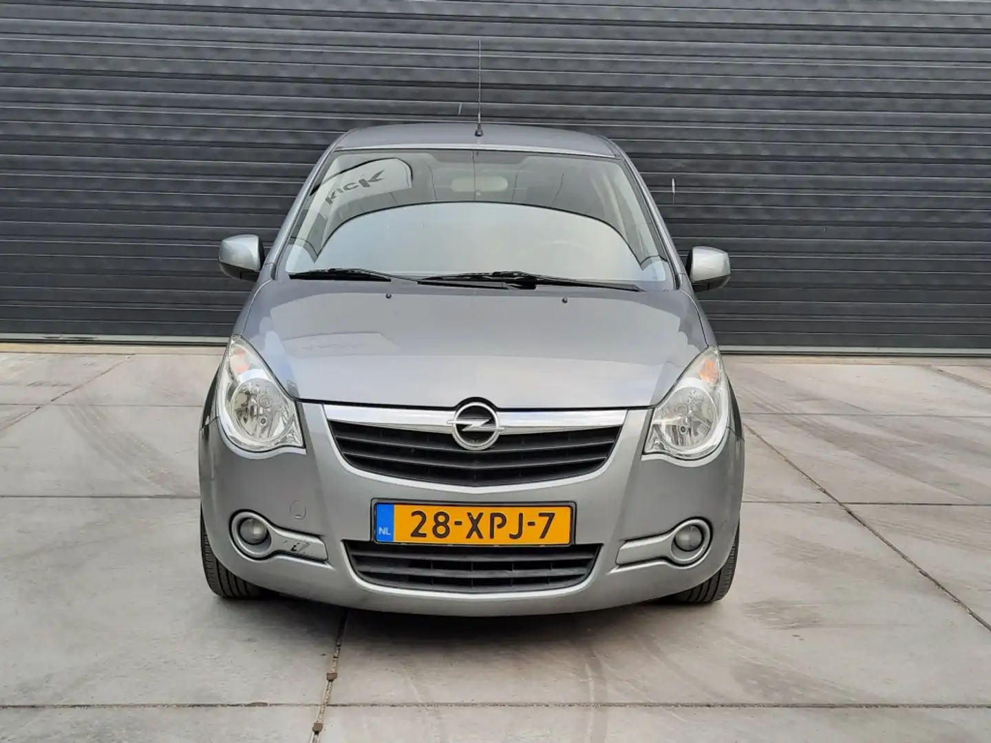 Opel Agila 1.0 EDITION Gris - 2