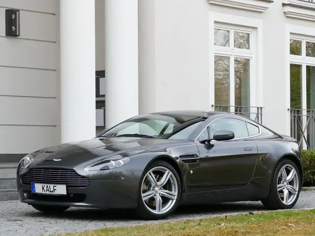 Aston Martin V8 4.7 Sportshift nur 45'KM/2.Hand/Deutsch/Sportpack