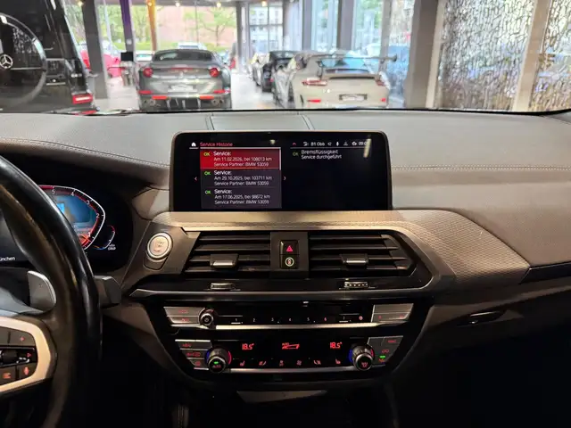 BMW X4 view 23