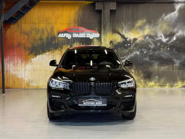 BMW X4 view 2