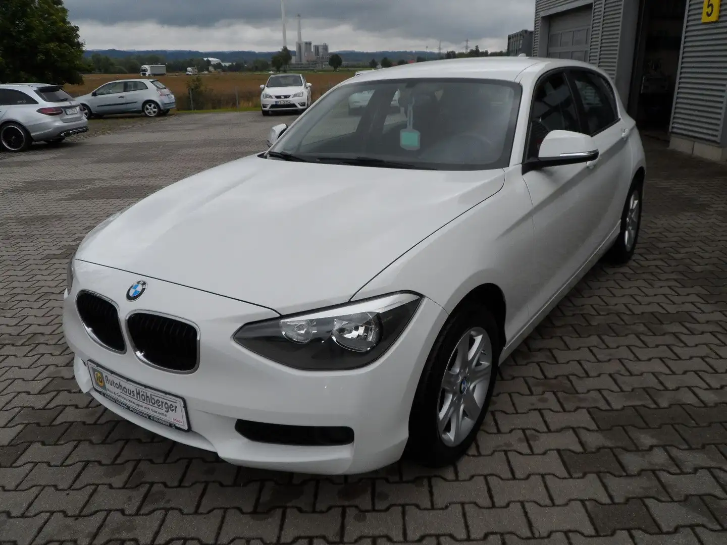BMW 114 i Lim. 5-trg./Klima/SHZ/nur 54700 km/wie neu Blanc - 2