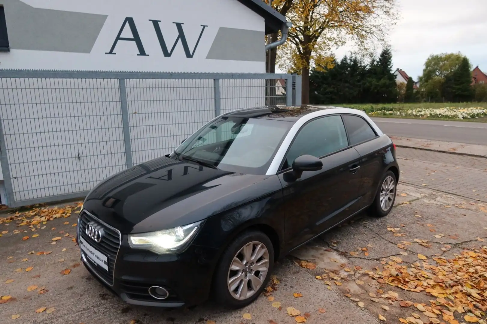 Audi A1 ambition|1.4 TSI|NAV|Xenon|90 KW| Schwarz - 1