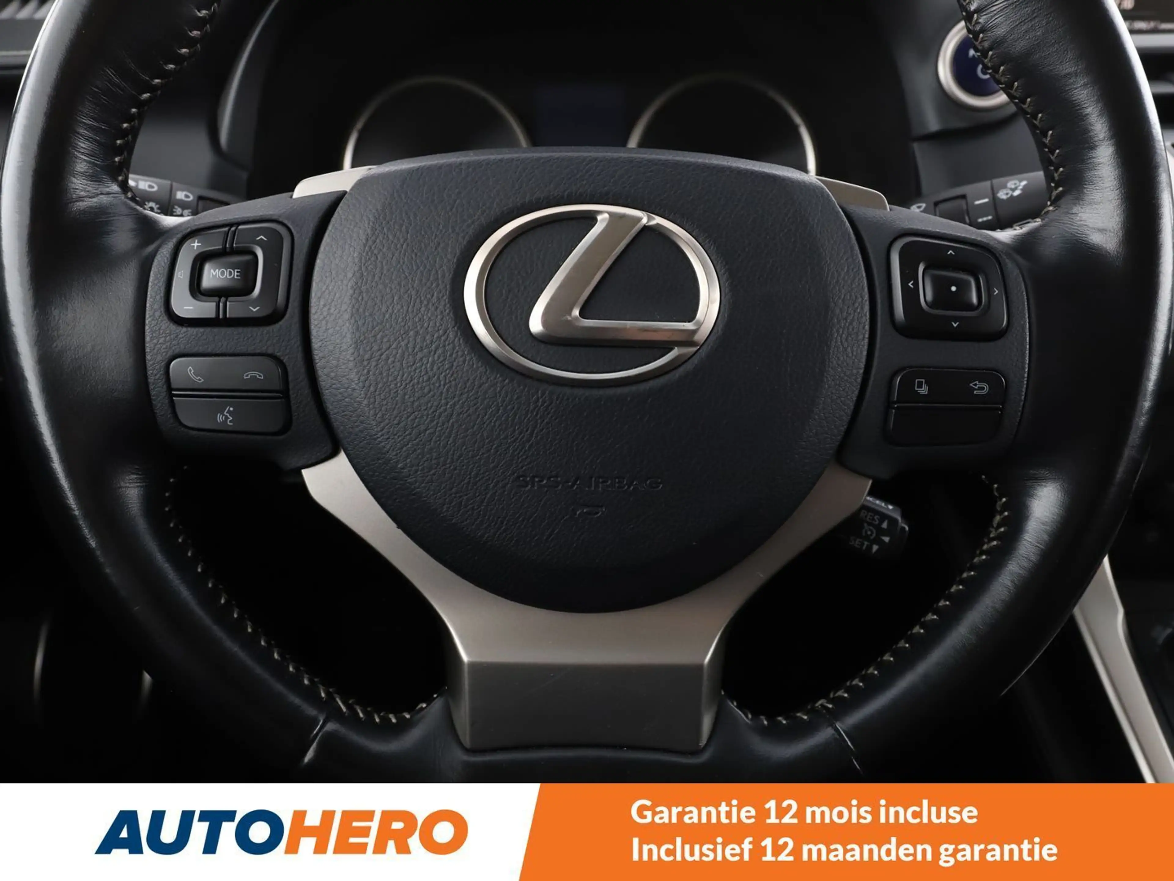 Lexus NX 300h NX 300h — photo 8
