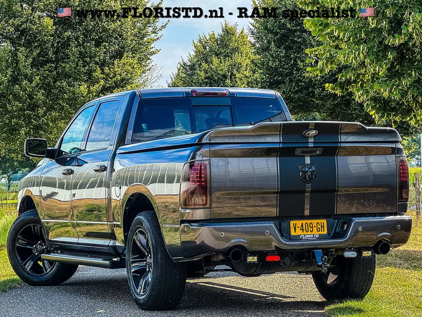 Dodge RAM 5.7L V8 4X4 401 PK SPORT * BOM VOL * Grijs - 2
