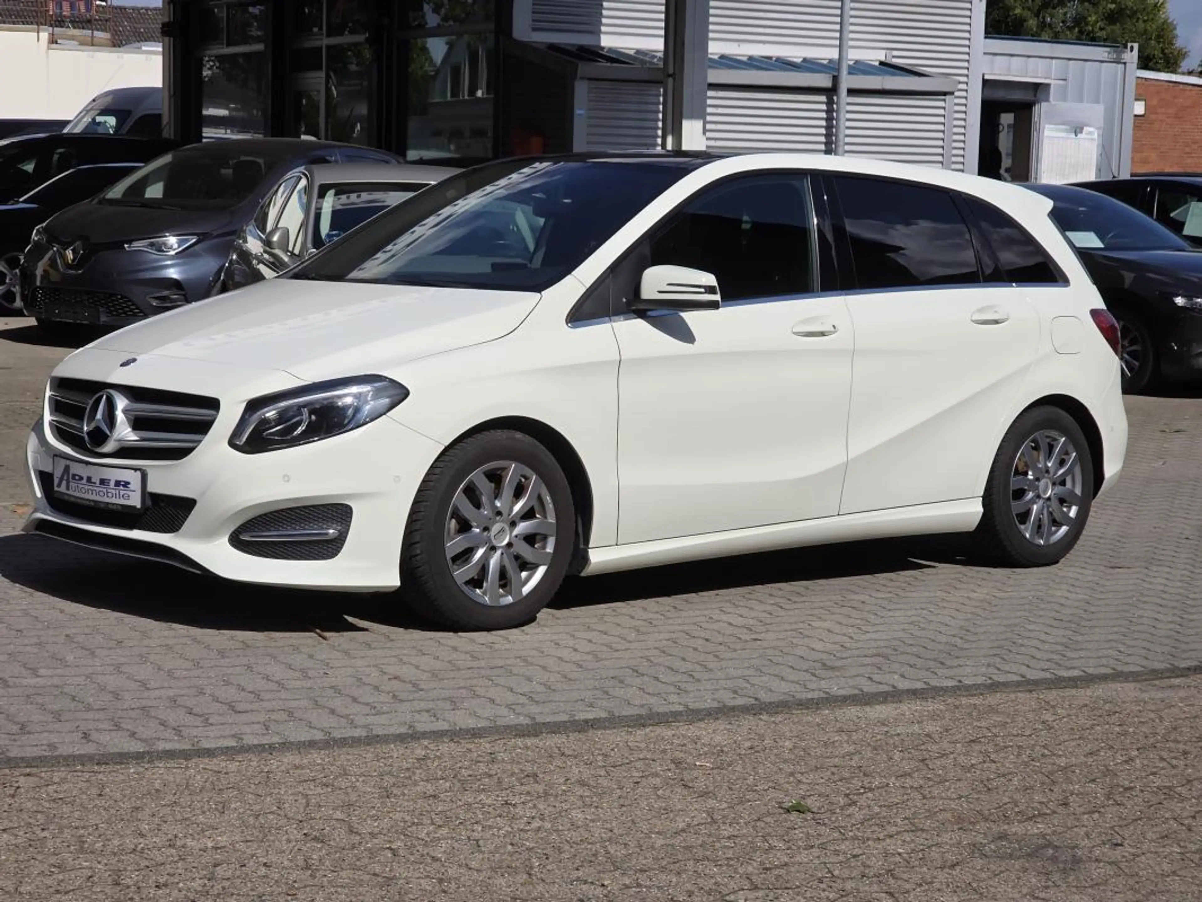 Mercedes-Benz B 180 (246.242) — photo 4