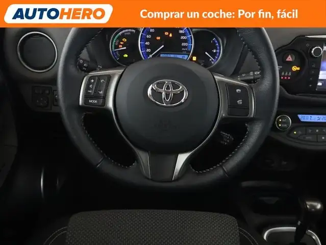 Toyota Yaris view 24
