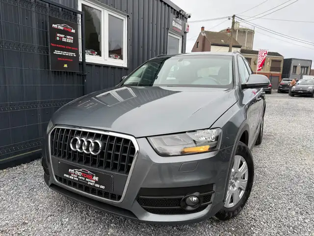 Audi Q3 Q3 2.0 TDi / Garantie 1 an + Entretien + CT OK