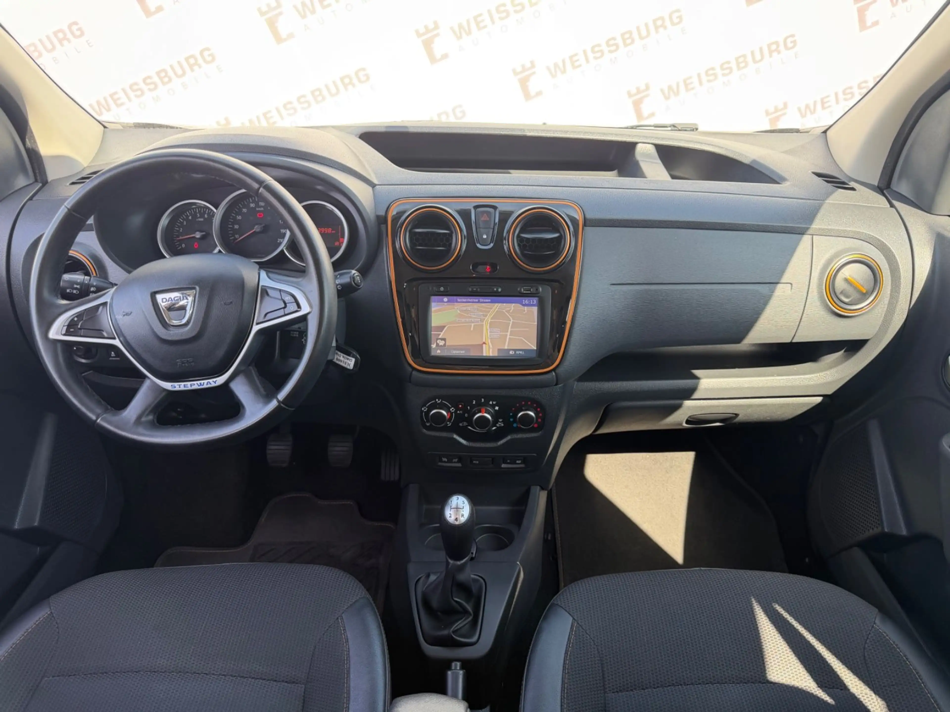 Dacia Dokker Stepway Celebration AHK*NAVI*KLIMA*S&S*MF — photo 14