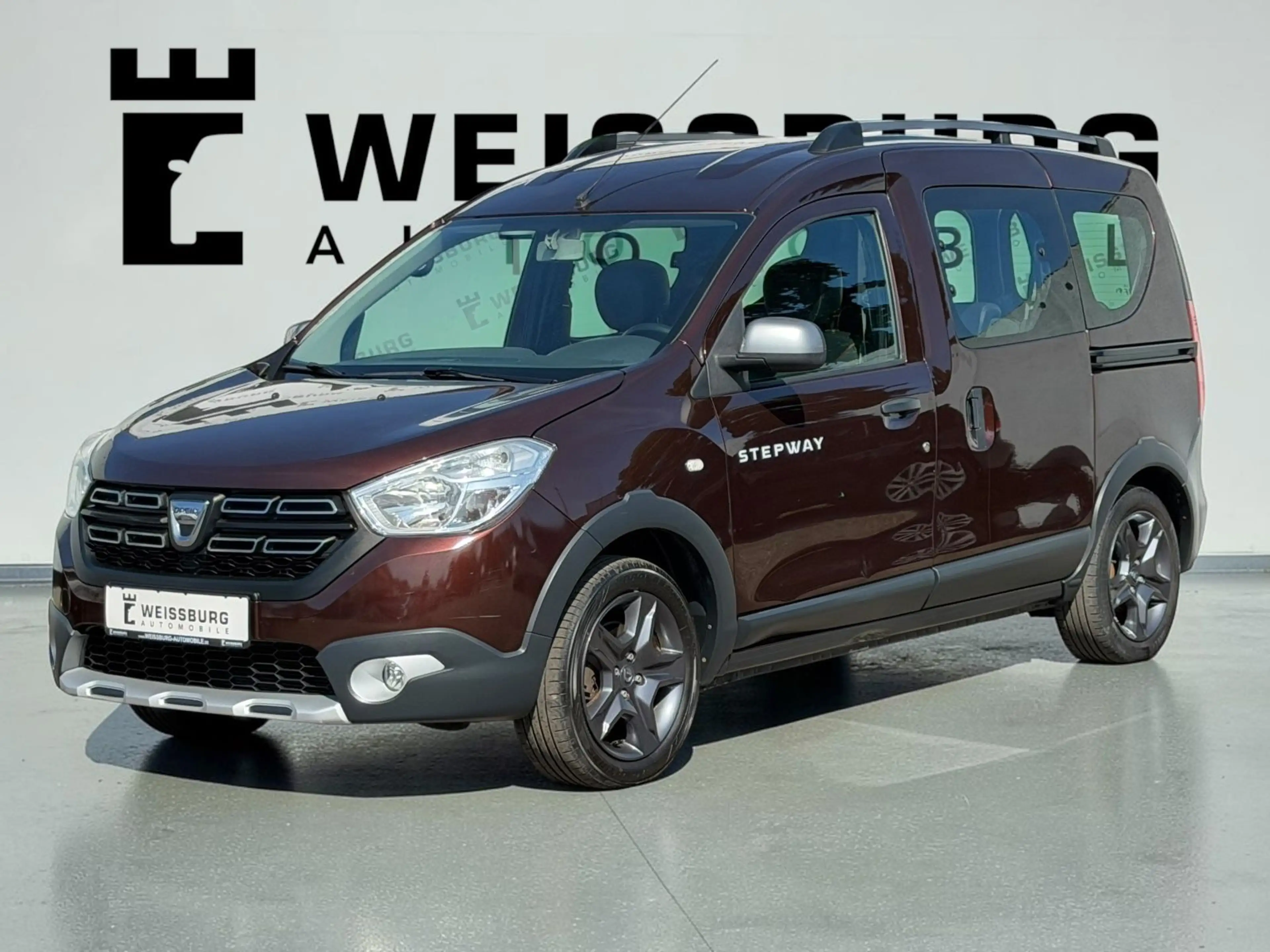 Dacia Dokker Stepway Celebration AHK*NAVI*KLIMA*S&S*MF — photo 4