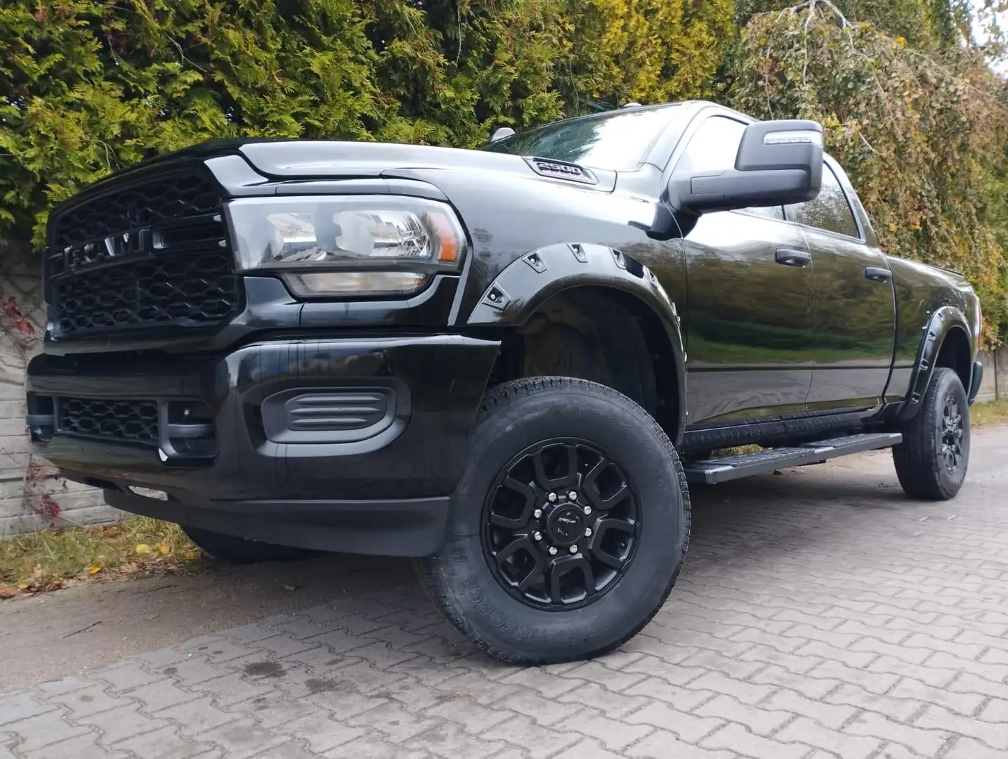 Dodge RAM 2500 Heavy Duty 6,4 V8 4x4 Crew Cab LPG onderbouw Noir - 1