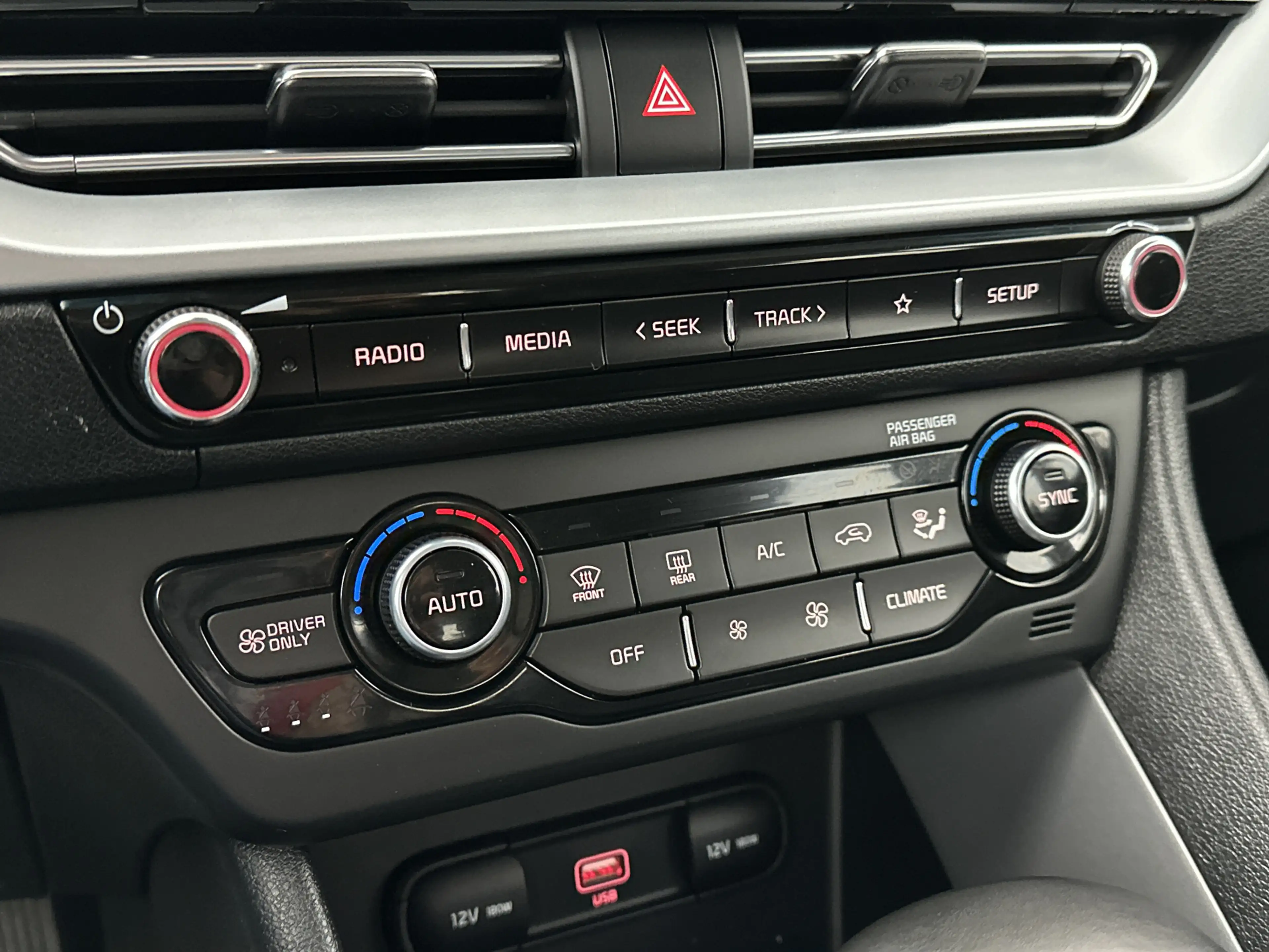 Kia Niro 1.6 GDi PHEV DynamicLine — photo 10