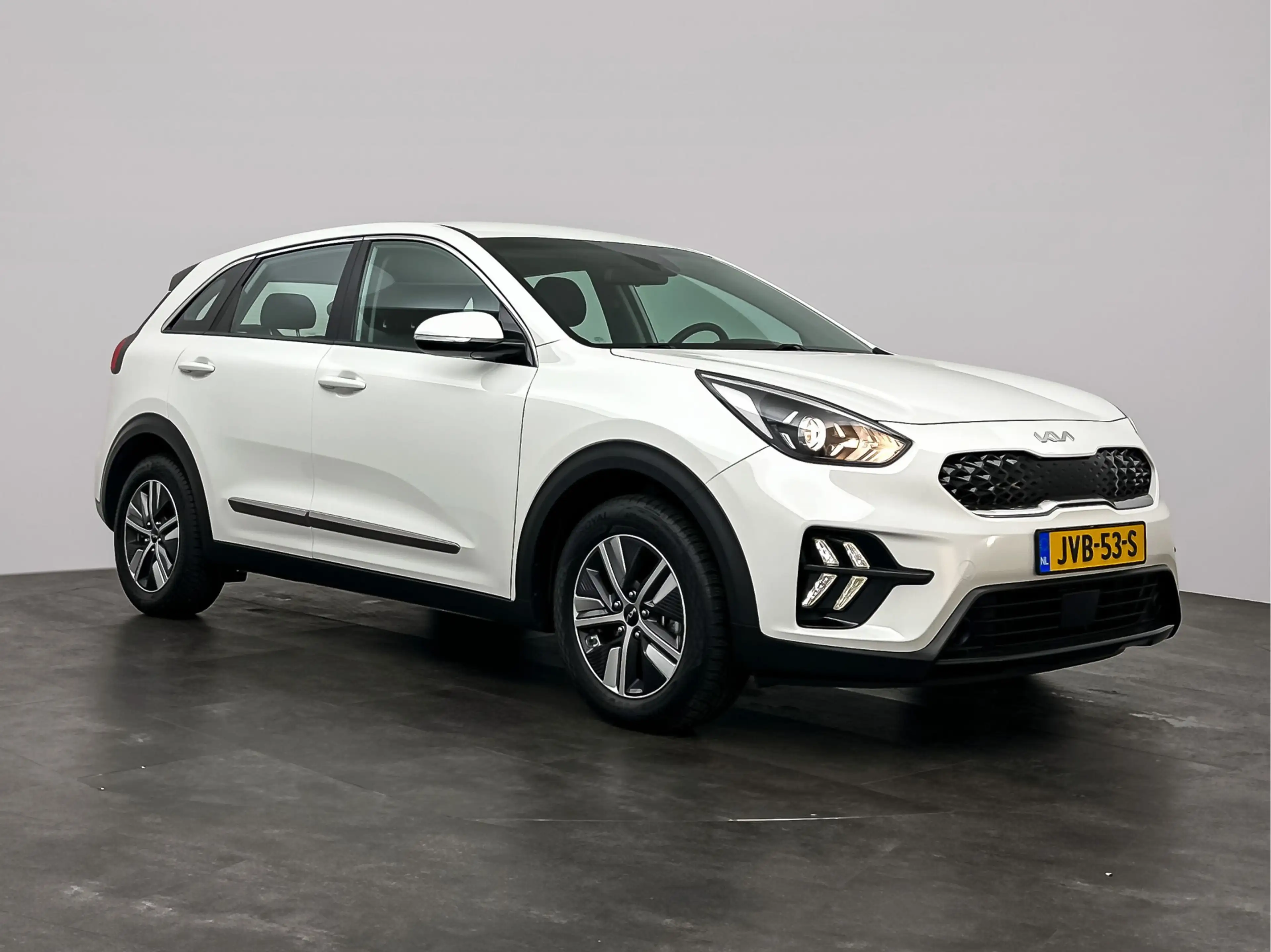 Kia Niro 1.6 GDi PHEV DynamicLine — photo 4