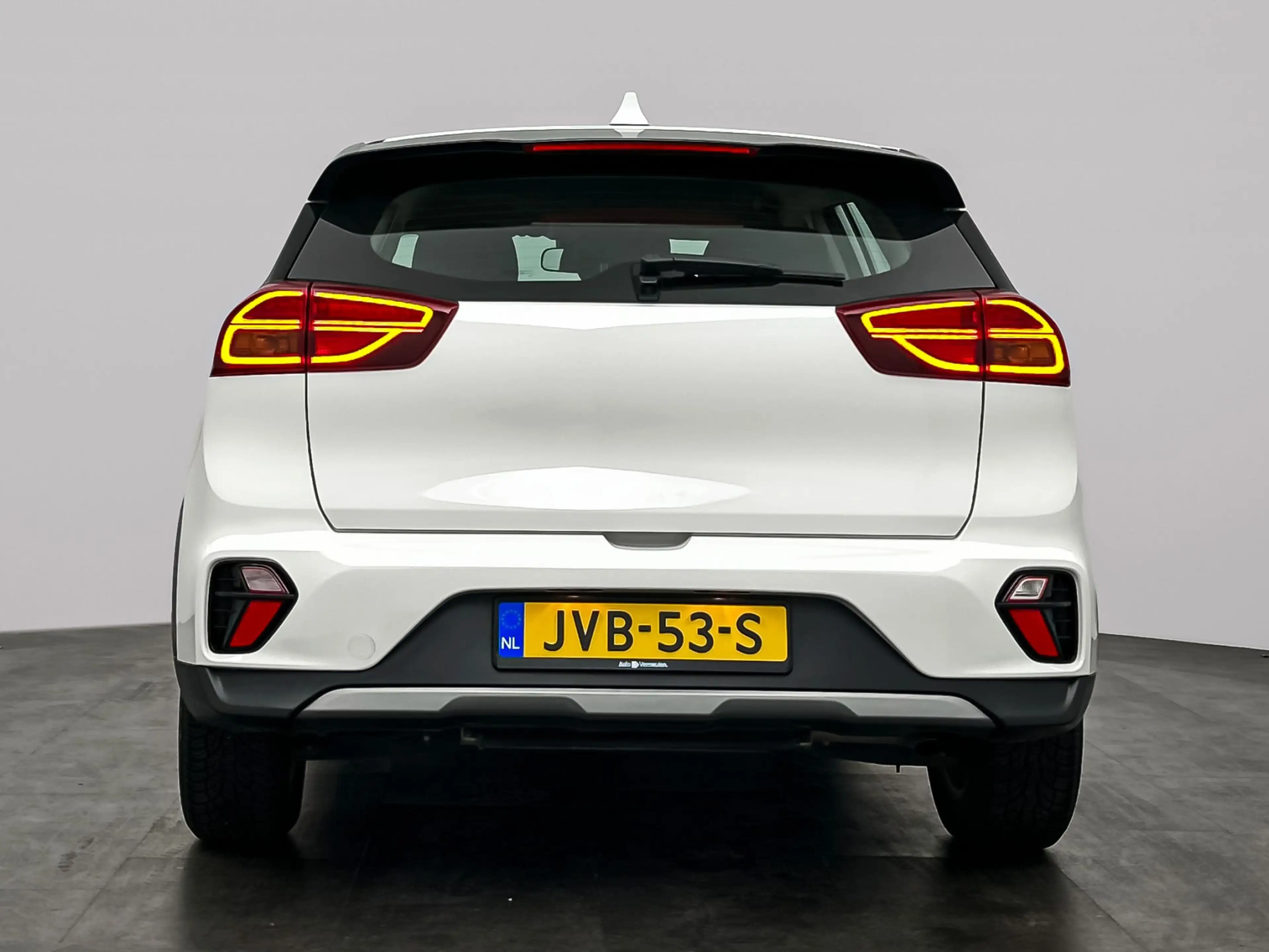 Kia Niro 1.6 GDi PHEV DynamicLine — photo 5