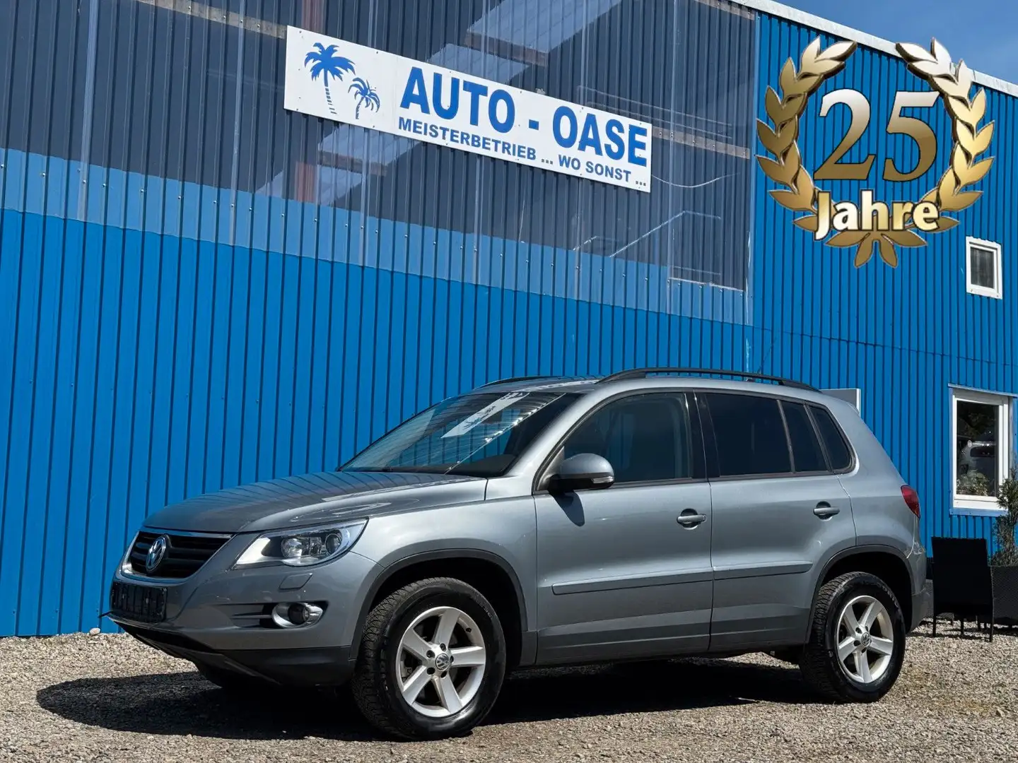 Volkswagen Tiguan *Track & Field*4Motion*Automatik*07/25* Grau - 1