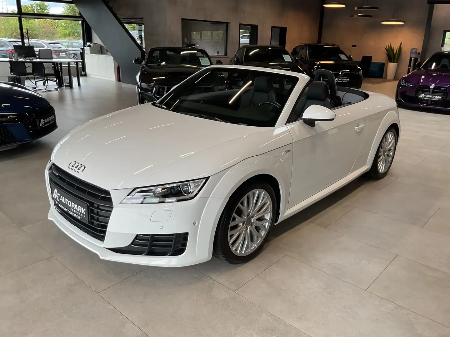 Audi TT Roadster qu 2x S line S Sitze Kamera Navi Weiß - 1