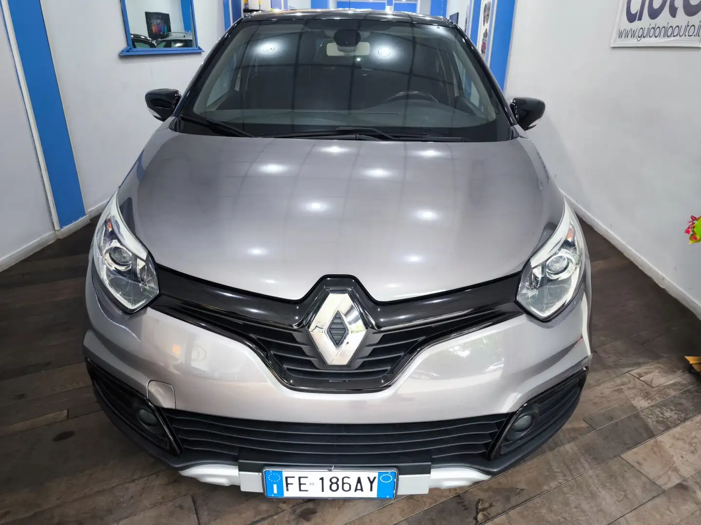Renault Captur TCe 12V 90 CV Start&Stop Energy Zen Argento - 2