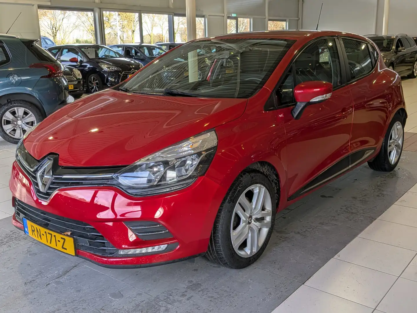 Renault Clio 0.9 TCe Zen Airco, Cruise Control, Stuurbekrachtig Rot - 2