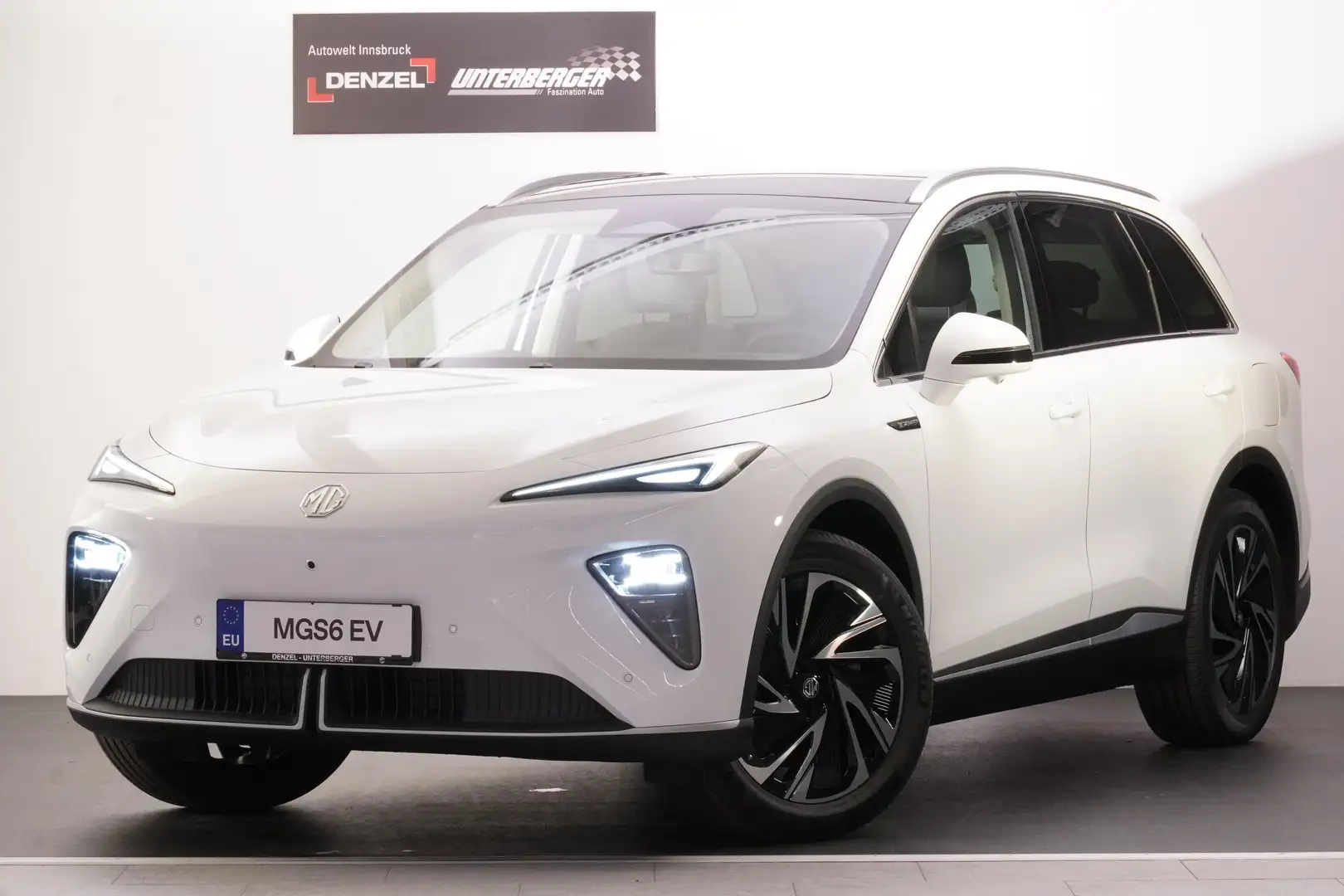 MG MGS6 EV MGS6 Luxury 4WD 77kwh ab EUR41.490 Weiß - 1