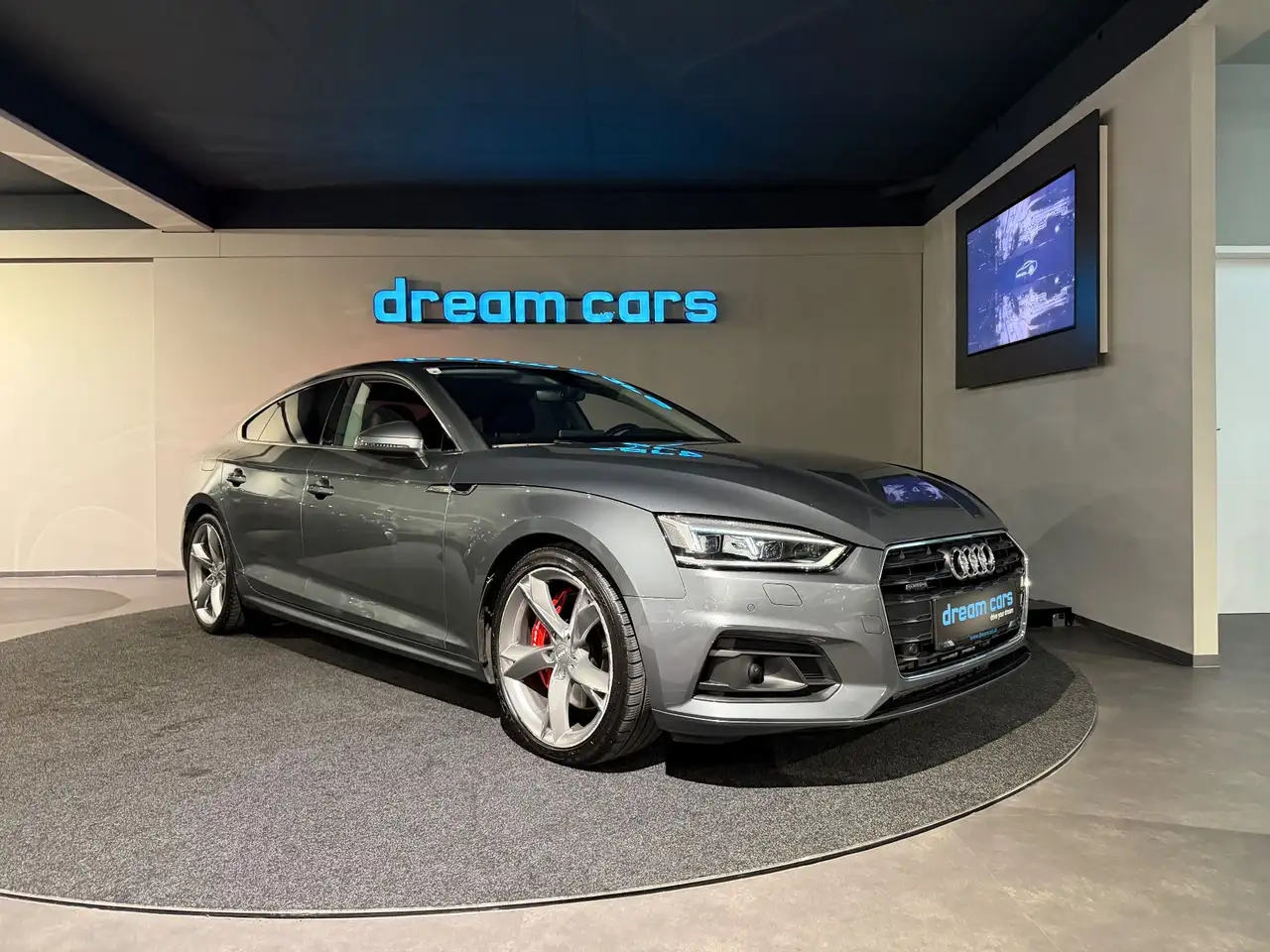 Audi A5 quattro / ASSISTENZ PAKET / MATRIX LED / Leder Bild 12