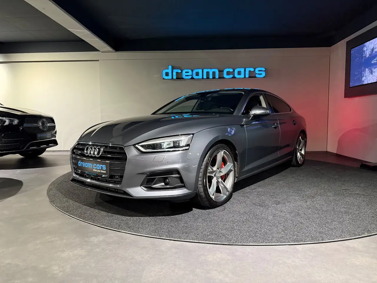 Audi A5 quattro / ASSISTENZ PAKET / MATRIX LED / Leder Bild 14