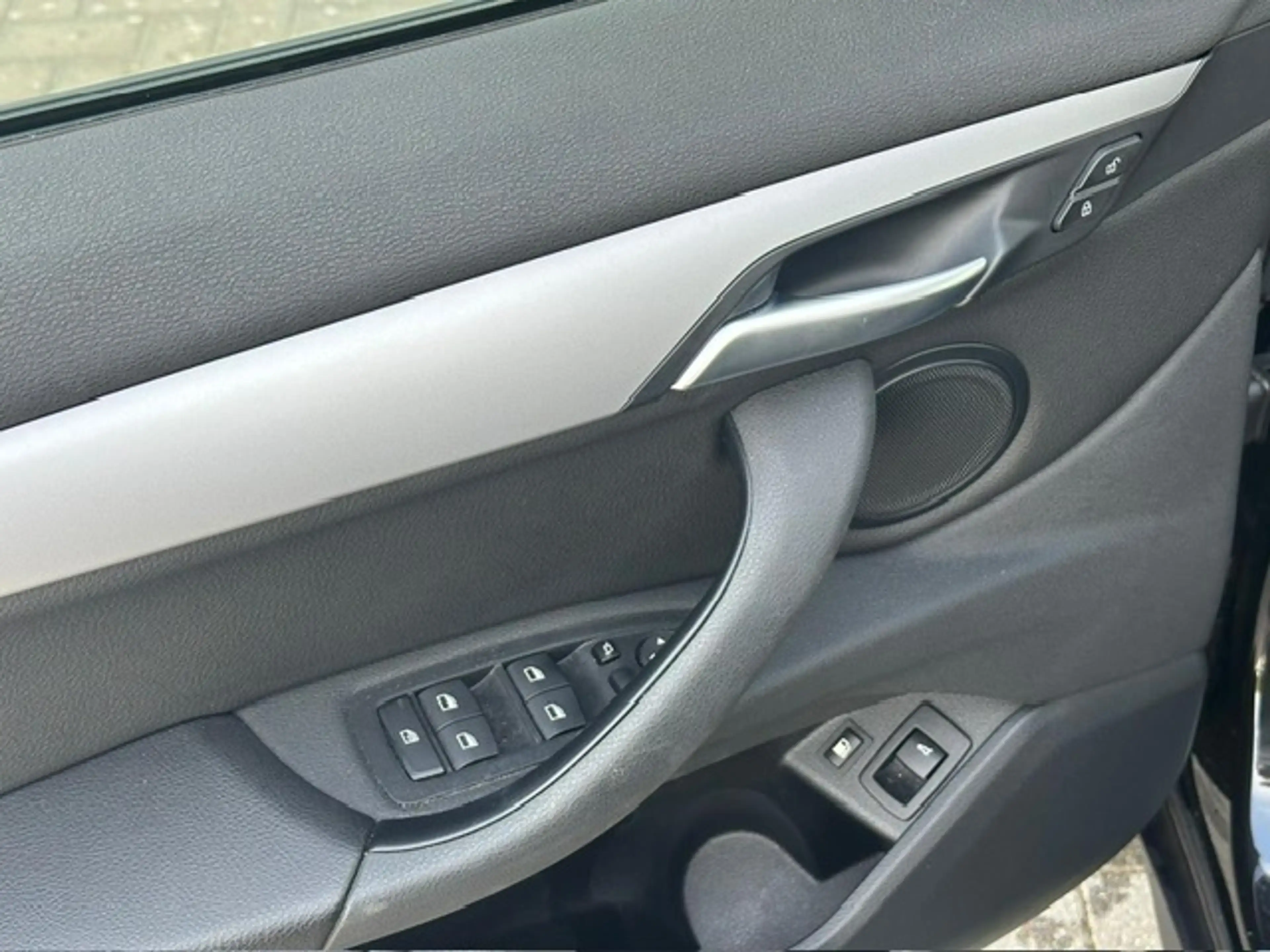 BMW X1 X1 PHEV 1.5iA xDrive25e OPF — photo 6