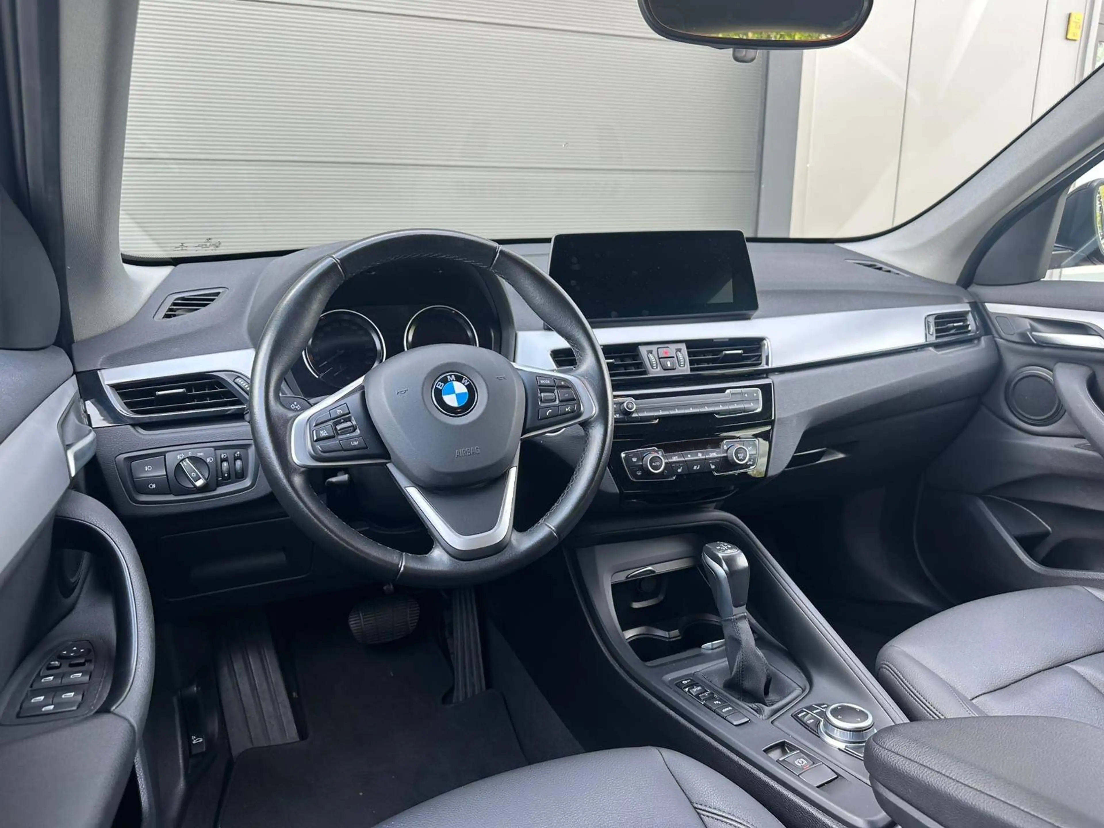 BMW X1 X1 PHEV 1.5iA xDrive25e OPF — photo 10
