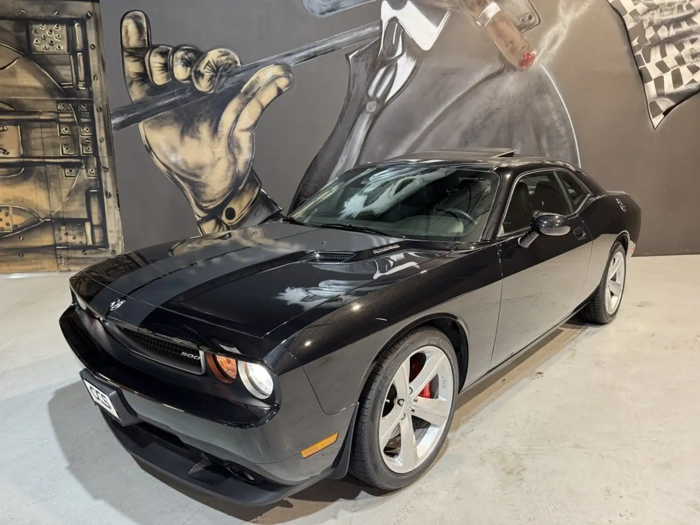 Dodge Challenger SRT8 6.1L 425HP FIRST EDITION 500 Toit ouvrant Noir - 2